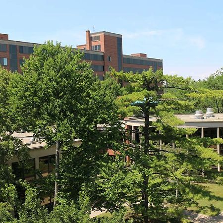 Kellogg Hotel And Conference Center イーストランシング エクステリア 写真